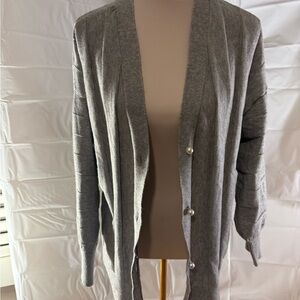 Crown & Ivy Gray Pearl Button Cardigan Sweater